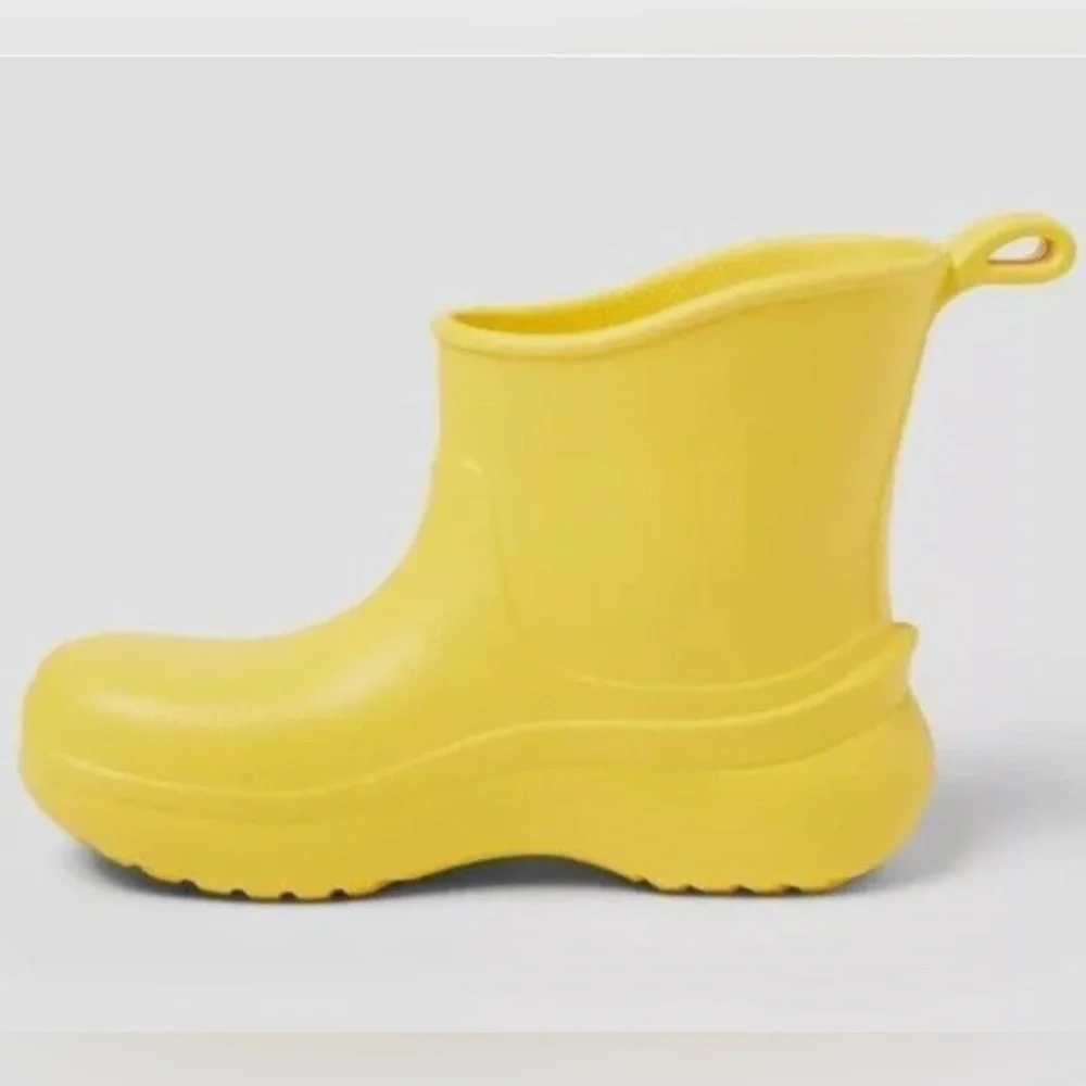 Cat & Jack Kids Yellow Pull-Tab Rain Boot